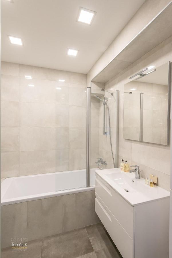 Imperial Suite With Basilika And Castle View Need Reservation For Free Parking Budapest Luaran gambar