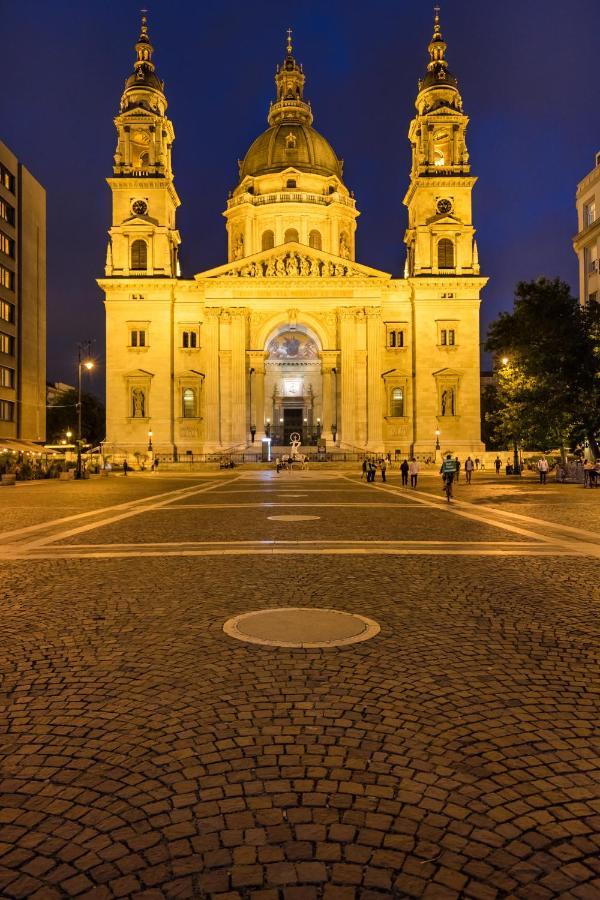 Imperial Suite With Basilika And Castle View Need Reservation For Free Parking Budapest Luaran gambar